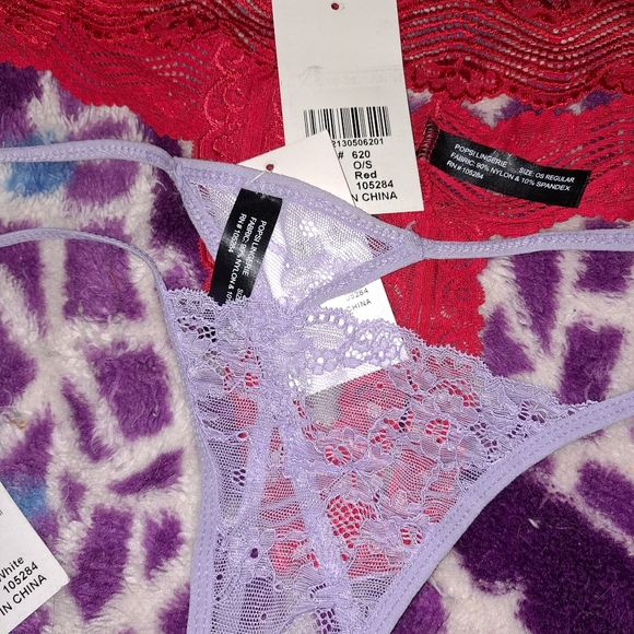 Crotchless panties - Picture 2 of 4